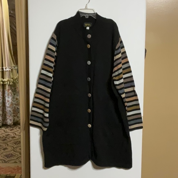 Bob Mackie Sweaters - Bob Mackie Long Cardigan